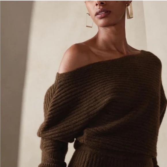 Banana Republic Colleta Off Shoulder Midi Sweater Dress Wool Womens Medium Brown - Picture 4 of 9